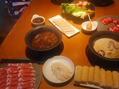 -呷哺呷哺(融创茂店)