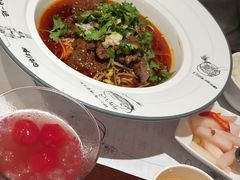 -成都你六姐·牛肉冒菜(城市集市合生汇店)