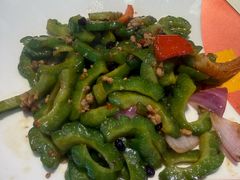 梅菜心肉碎爆凉瓜-东海海鲜酒家(流花店)