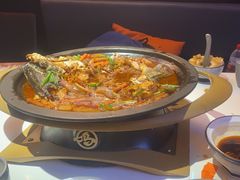 -鸣记脆皮烤鱼·海鲜烤鱼(三八广场店)