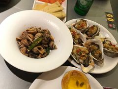 -山焱·炭火自助烤肉(周浦万达店)