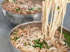 -正宗杨记普洱酸醋米线(总店)