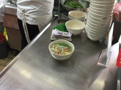 -何胖子丸子汤(南海街店)