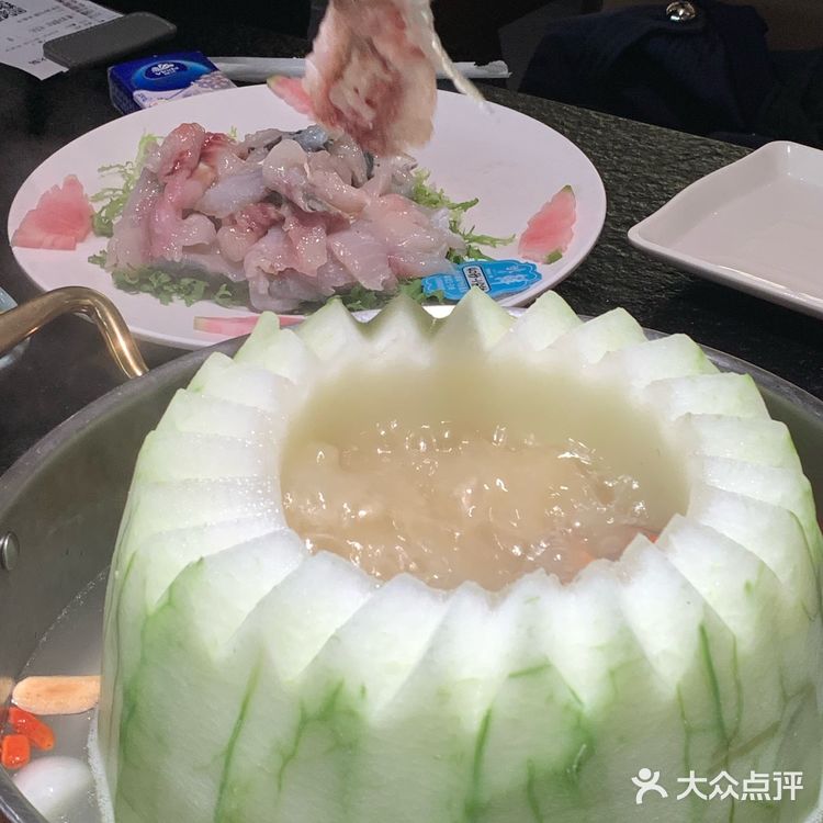 深圳居然能吃到冬瓜盅火锅了❗️老广们爱惨