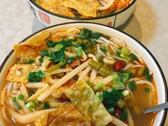-忆螺巷螺蛳粉(步行街小巷店)