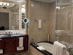 -广州富力丽思卡尔顿酒店