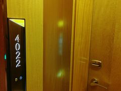 -中山利和希尔顿酒店