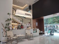 -逗号咖啡(信义荔山公馆店)