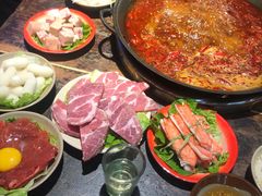 -四小区火锅·巷子里的重庆火锅(花照壁店)