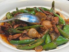 -阿瓦山寨·湘菜现炒·剁椒鱼头王(咸阳总店)