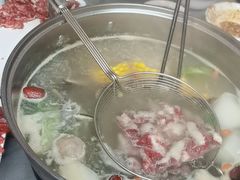 -官塘陈记鱼生·潮汕砂锅粥·牛肉火锅(潮枫路总店)