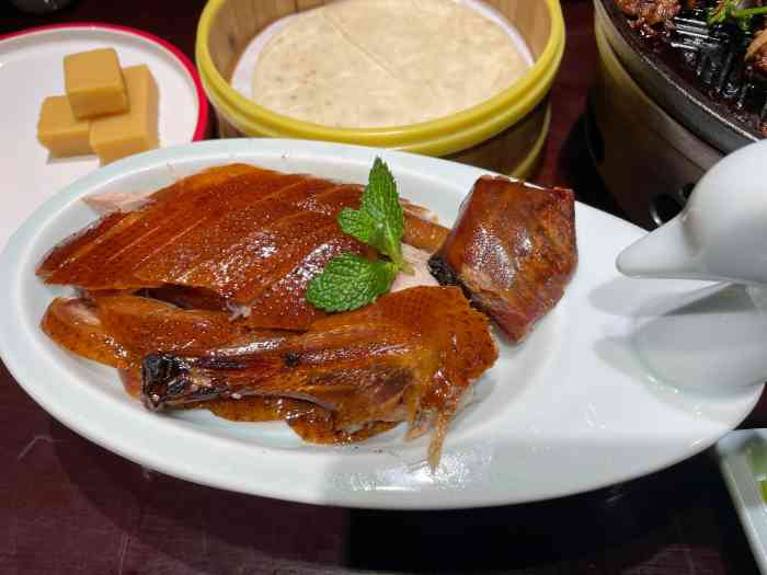 北平食府·富贵荷花烤鸭(陶然亭店)