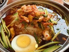 -韩风烤牛肉冷面店