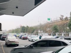 -华胜奔驰宝马奥迪专修连锁(虹梅南路店)