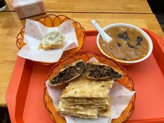 -方中山胡辣汤(成都首店)