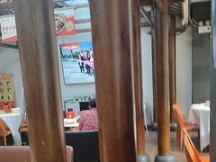 -阿瓦山寨·湘菜现炒·剁椒鱼头王(咸阳总店)
