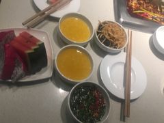 -海底捞火锅鲜切牛肉主题店(长寿路店)