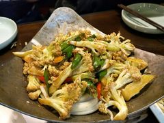 -东口码头·烧鸽子·鱼头泡饼·地方菜(金鹰悦城店)