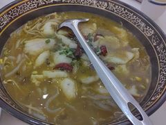 -张无刺无刺酸菜鱼(光明荟乐缤纷店)