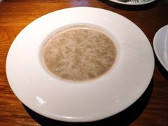 蘑菇奶油汤-新贝乐意大利餐厅(镇江苏宁广场店)