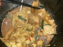 -曹丞相·地锅鸡·地锅鱼(武林店)