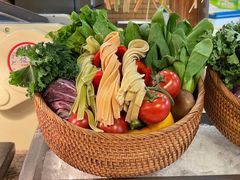 -亮马河饭店翠雅咖啡厅