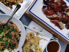 -蔼若春.传承三十年云南菜(金碧公园店)
