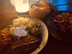 -Pistolera Mexican Cantina女枪手墨西哥餐厅(碧云路店)