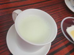 热鲜水牛奶-周大娘牛乳(旧寨古村总店)