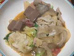 -万记麻辣烫国展总店