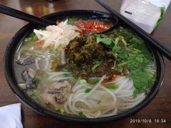 -沈记土鸡米线(七星街品牌中心店)