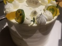 -山与蓝·轻糖鲜果蛋糕(勒泰店)
