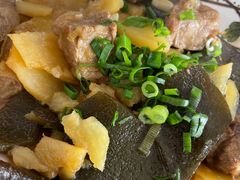 -鸿运美食府