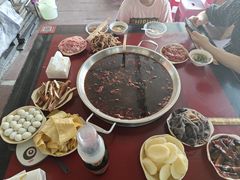 -储奇门鳝鱼火锅(总店)