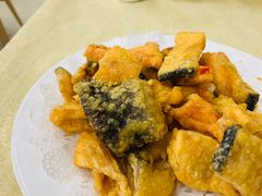 椒盐三文鱼皮骨-云腾砂锅粥(龙津东路店)