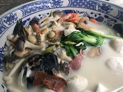 极品鱼头皇-山外山菜馆(玉泉路店)