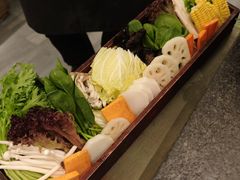-湊湊火锅·茶憩(打浦桥日月光店)