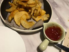-STARRY CAFE & LOUNGE BAR(高新店)