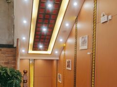 -桥香园过桥米线(国贸店)