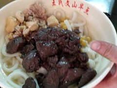 -文山荷鲜居(翠湖店)