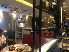 -必胜客(武汉欢乐谷店)