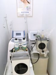 -瓷肌博士·祛痘科技美肤