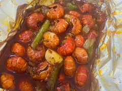 -扒虾小妹儿麻辣海鲜(宏图街店)