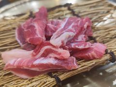 -臻牛烤肉