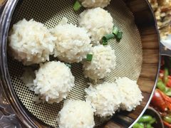 -老街烧烤大排档·地道湖北菜·龙虾馆(汉口火车站店)