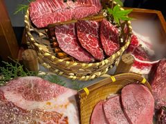 -山川小町·极番烧肉(新地假日广场店)