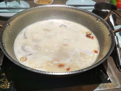 -捞王锅物料理(上海世茂广场店)