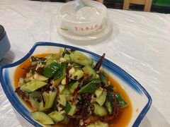 -霄汉牛三鲜湖北砂锅菜(万松园2店)