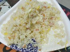 -扒虾小妹儿麻辣海鲜(宏图街店)