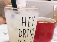 -娜娜家•Nana’s restaurant (爱琴海店)